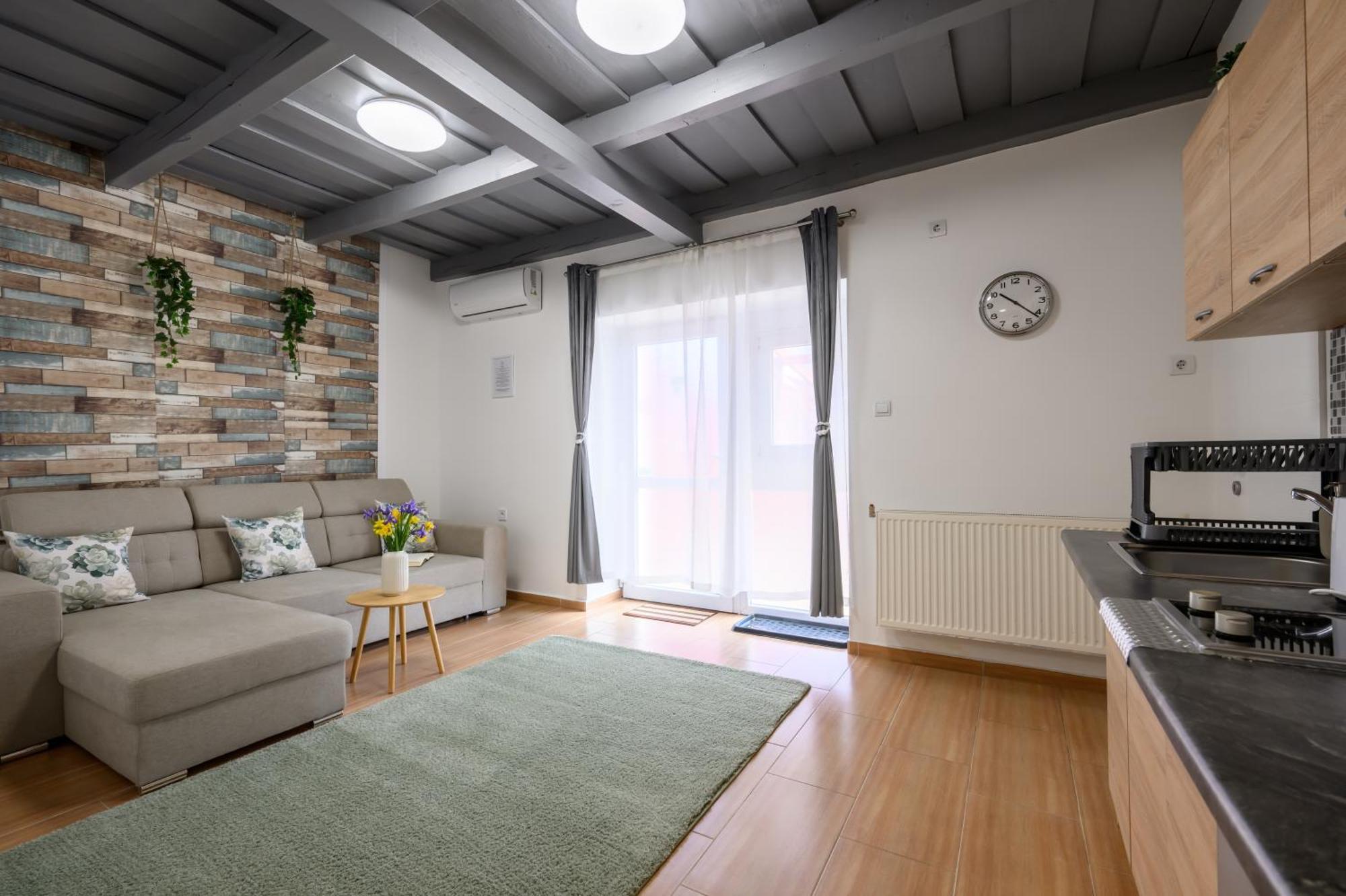 Hotel Koevirozsa Pihenohaz Demjén Zewnętrze zdjęcie